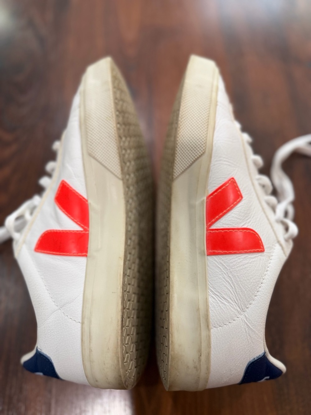 Veja Campo Women's White Leather Low Top Lace Up Athletic Sneakers Shoes Size 9 - Picture 5 of 11